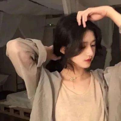 某天初恋闯进来
